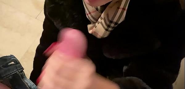 trendsQuick Sloppy Blowjob in the Emergency Stairs ( Busy Office Building )